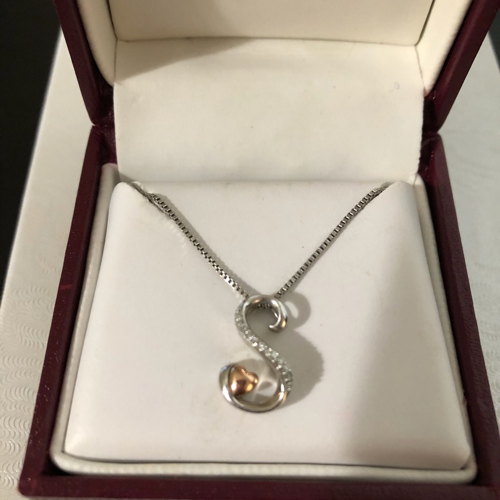 Helzberg Diamond I am loved diamond pendant - Picture 2 of 7